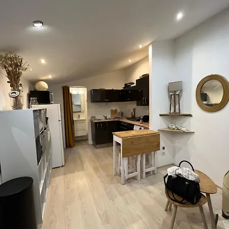 דירה Maisonnette Avec Jardin