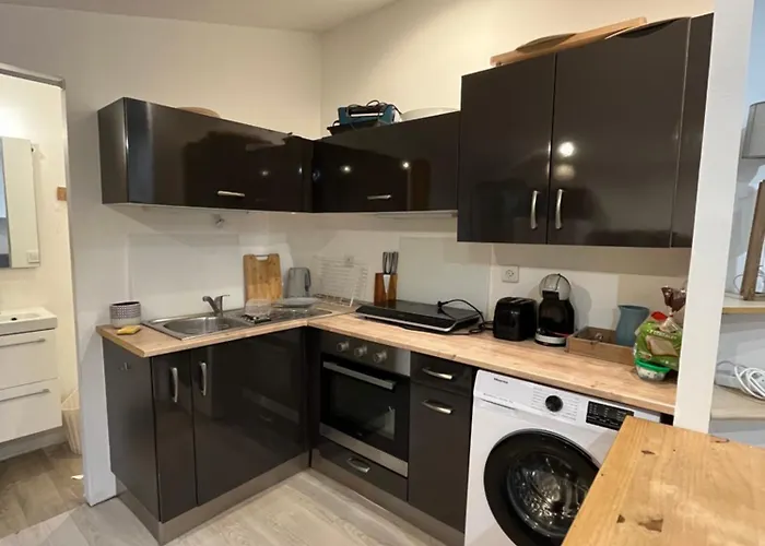 Maisonnette Avec Jardin * Ανζέρ